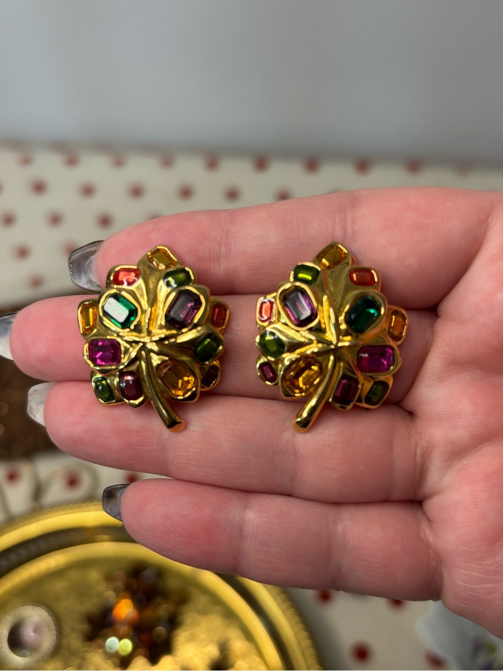 Vintage Joan Rivers Multi-color leaf earrings